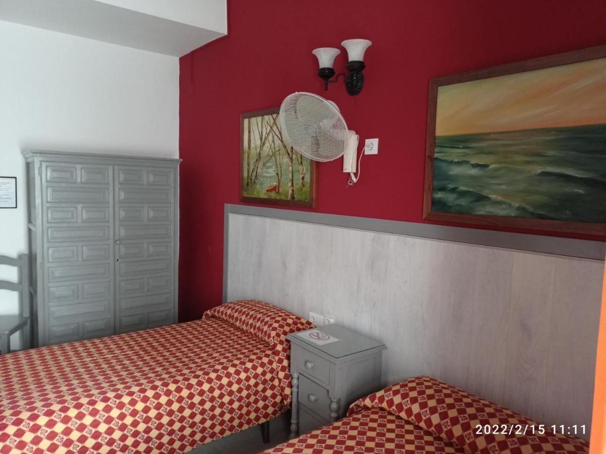 Hostal Manolo El Puerto de Santa María Quarto foto