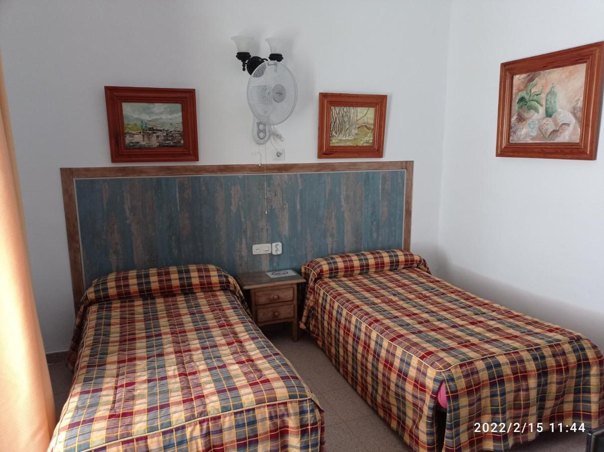 Hostal Manolo El Puerto de Santa María Quarto foto